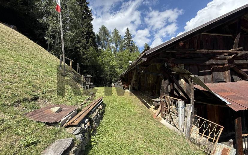 Rustico, da ristrutturare, 350 m², Comasine, Peio — foto 9 di 13
