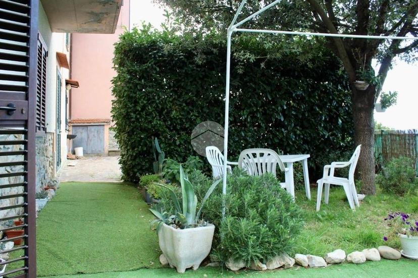 Terratetto plurifamiliare via della Collina 77, Cavarzano, Vernio — foto 3 di 39
