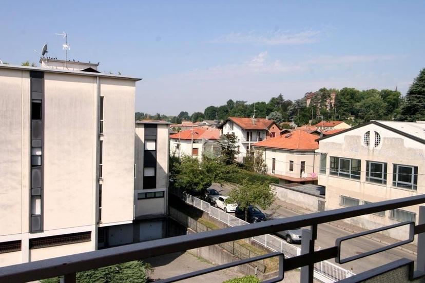 Bilocale via Vittorio Veneto 7, Cassano Magnago — foto 8 di 18