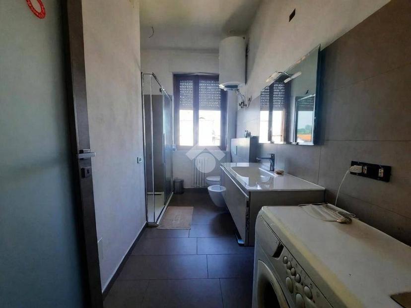 Bilocale via Vittorio Veneto 7, Cassano Magnago — foto 6 di 18