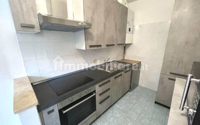 Bilocale via Edmondo De Amicis 1, Venegono Superiore — foto 10 di 12