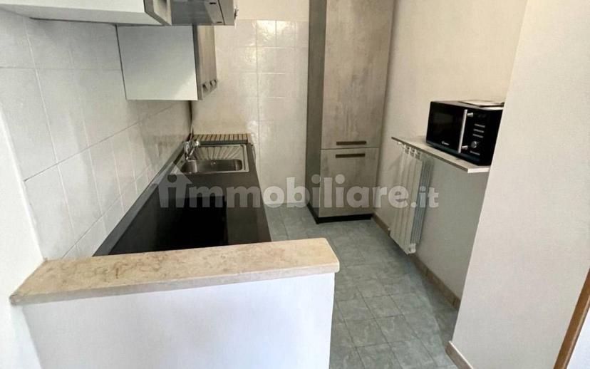 Bilocale via Edmondo De Amicis 1, Venegono Superiore — foto 5 di 12