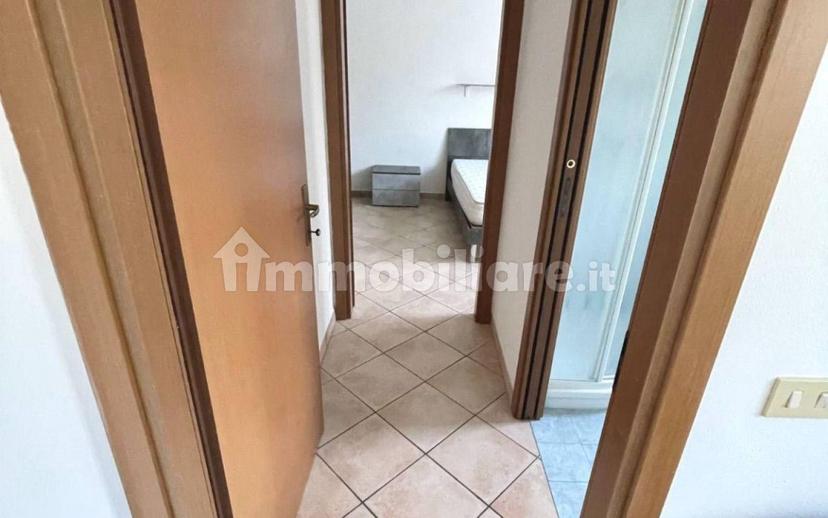 Bilocale via Edmondo De Amicis 1, Venegono Superiore — foto 6 di 12