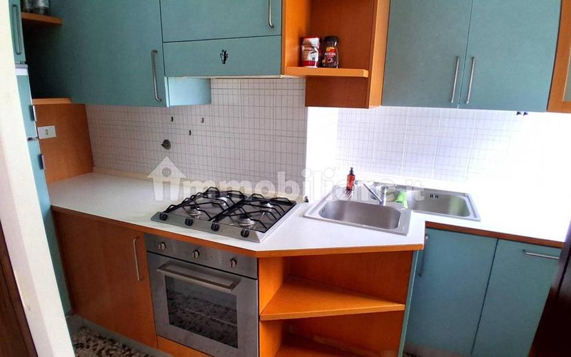 Trilocale via Antonio Locatelli, Centro, Nembro — foto 12 di 17