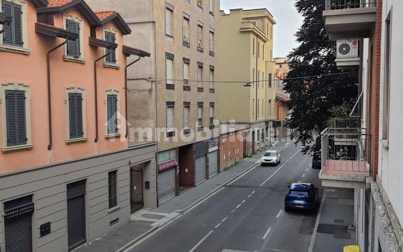 Trilocale via San Giuseppe 70, Saronno — foto 10 di 15