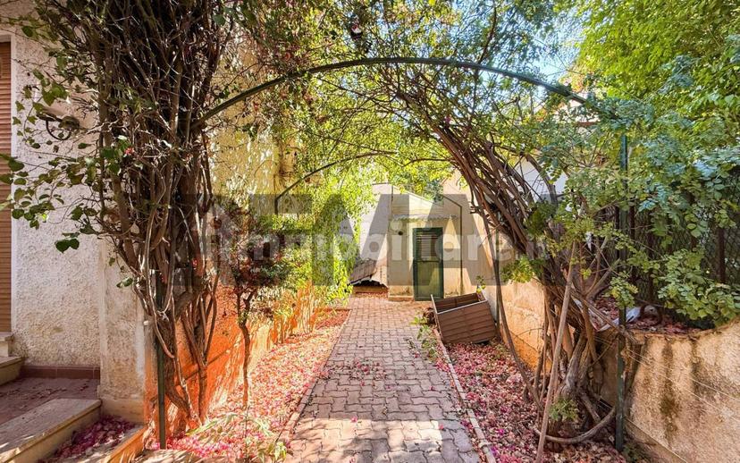 Villa unifamiliare, da ristrutturare, 222 m², San Lorenzo, Palermo — foto 15 di 38