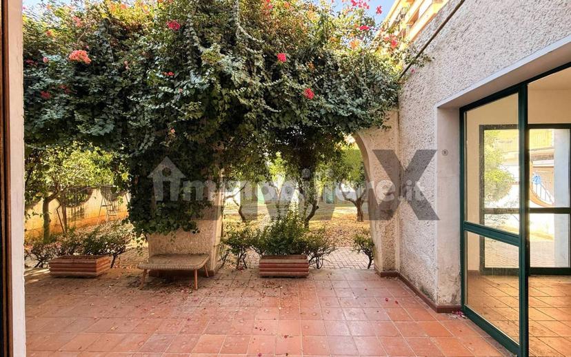 Villa unifamiliare, da ristrutturare, 222 m², San Lorenzo, Palermo — foto 34 di 38