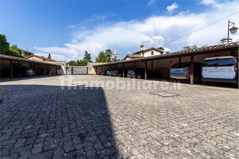 Appartamento buono stato, quarto piano, Centro Storico, Spoleto — foto 39 di 79