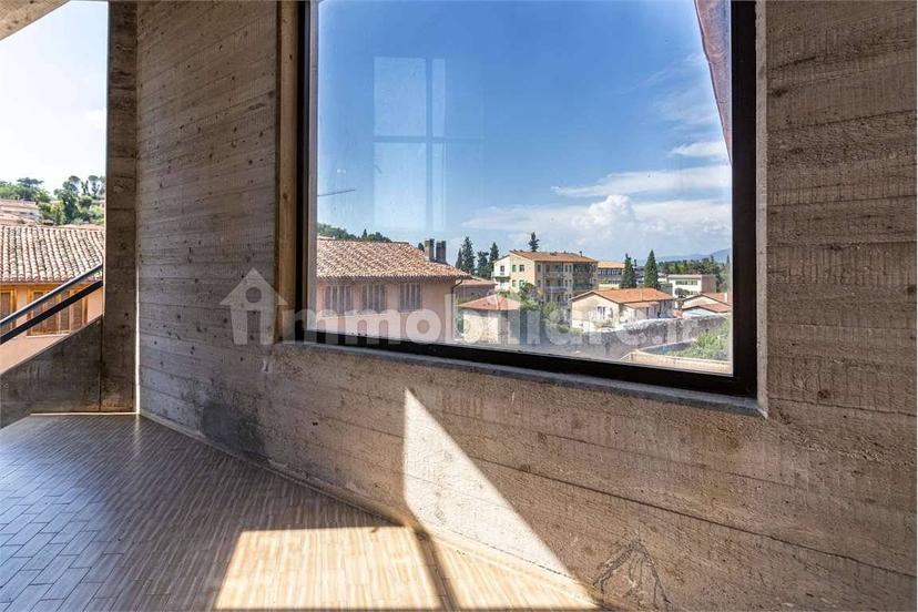 Appartamento buono stato, quarto piano, Centro Storico, Spoleto — foto 25 di 79