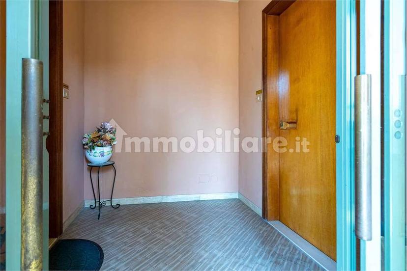 Appartamento buono stato, quarto piano, Centro Storico, Spoleto — foto 17 di 79