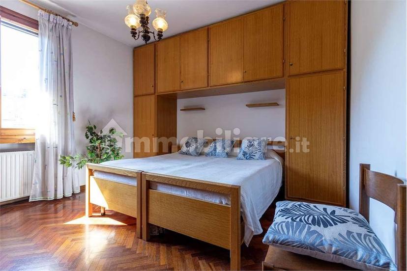 Appartamento buono stato, quarto piano, Centro Storico, Spoleto — foto 33 di 79