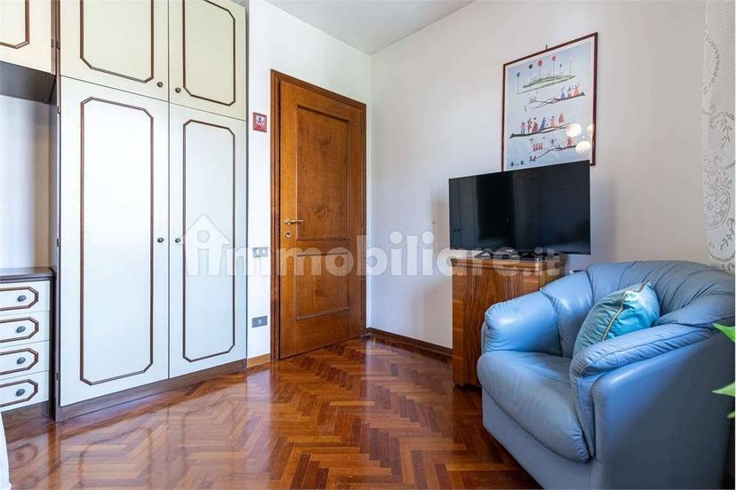 Appartamento buono stato, quarto piano, Centro Storico, Spoleto — foto 46 di 79