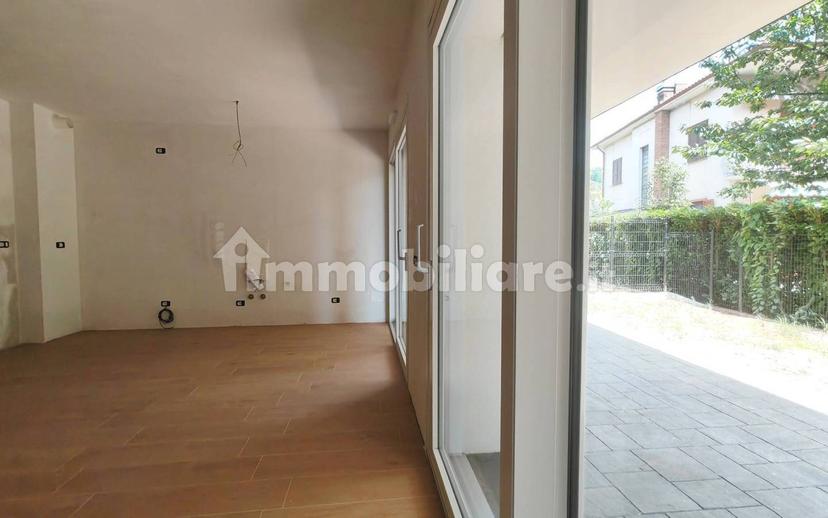 Villa bifamiliare via delle Ginestre, Bizzarone — foto 17 di 23