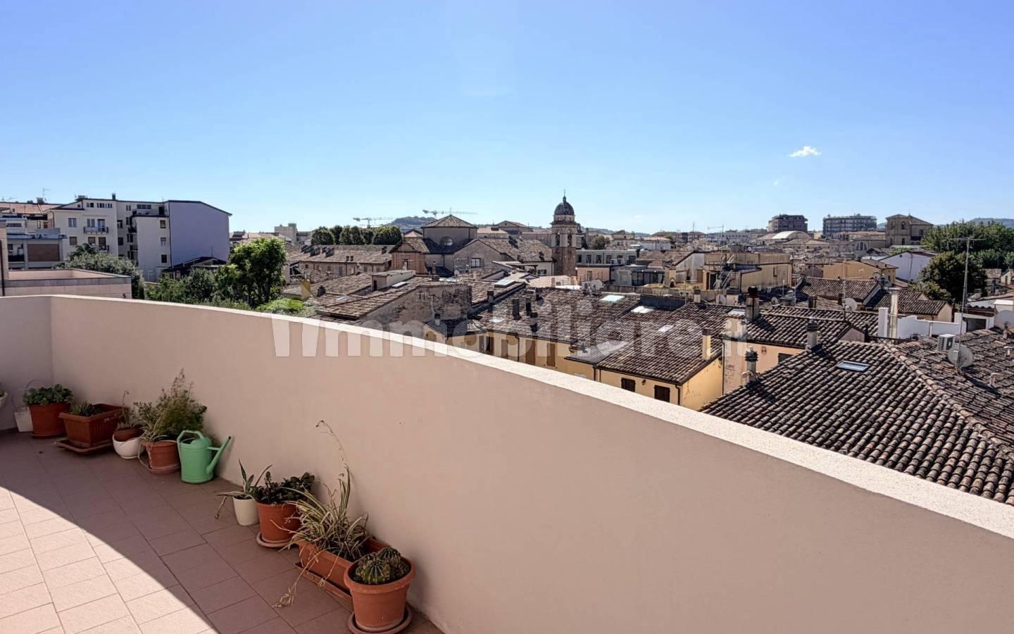 Appartamento via Mameli 27, Centro Storico, Pesaro