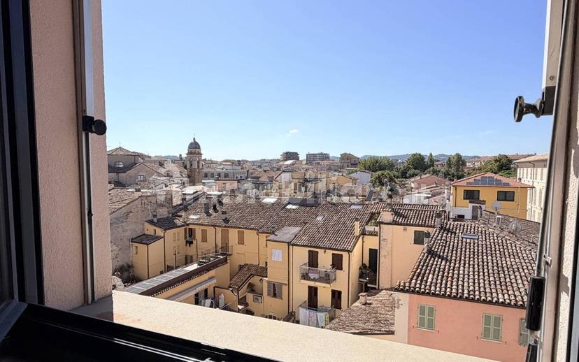 Appartamento via Mameli 27, Centro Storico, Pesaro — foto 30 di 39