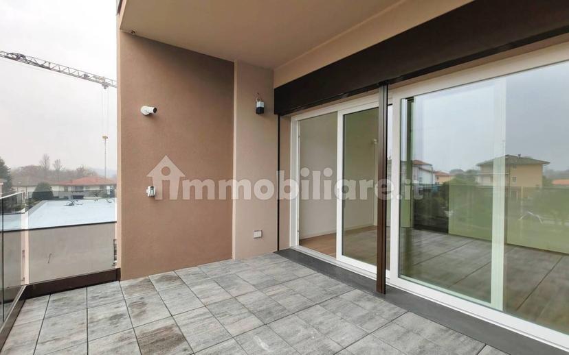 Villa bifamiliare via delle Ginestre, Bizzarone — foto 18 di 23