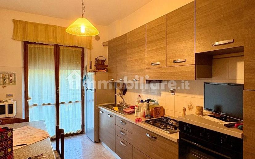 Appartamento via Romana 240, Ascoli Piceno — foto 11 di 18