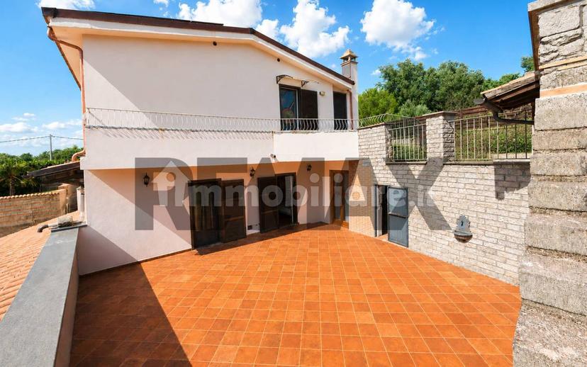 Villa unifamiliare Strada Gramignana 5, Bagnaia - La Quercia, Viterbo