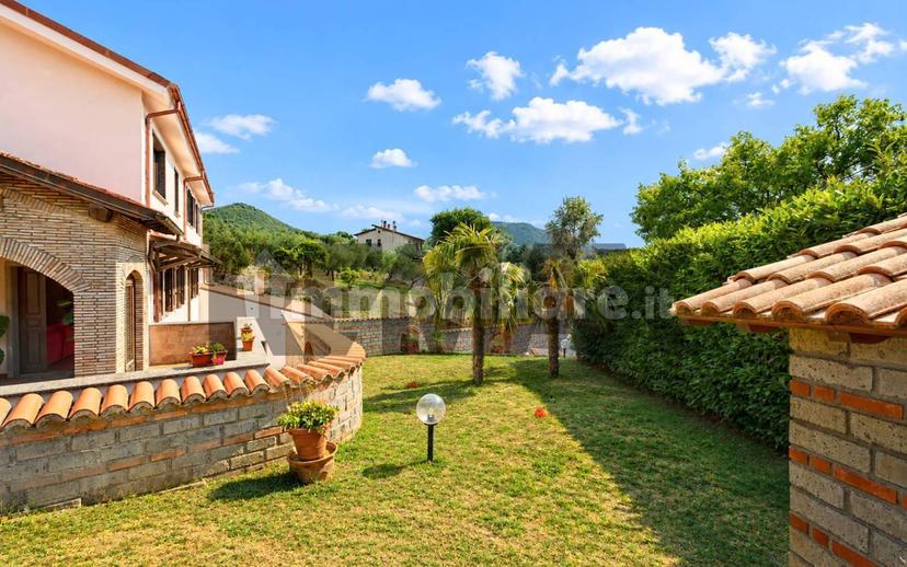 Villa unifamiliare Strada Gramignana 5, Bagnaia - La Quercia, Viterbo — foto 38 di 86