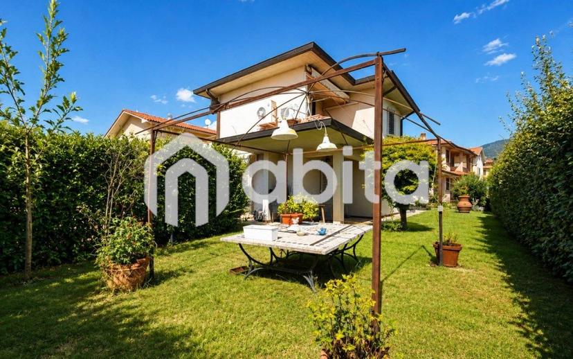 Villa unifamiliare via San Miniato, Pian Di Scò, Castelfranco Piandisco