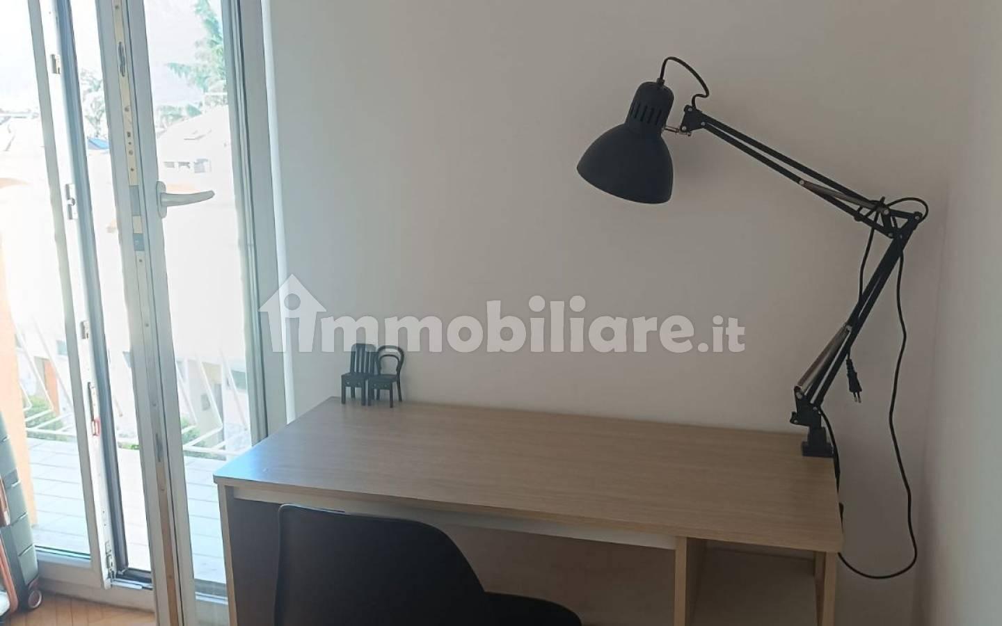 Stanza doppia via Gocciadoro 101, Trento