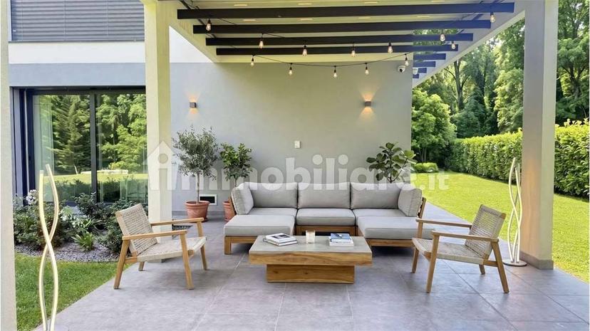 Villa unifamiliare, nuova, 270 m², Como — foto 2 di 5