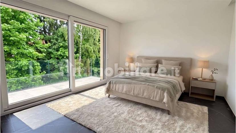 Villa unifamiliare, nuova, 270 m², Como — foto 4 di 5