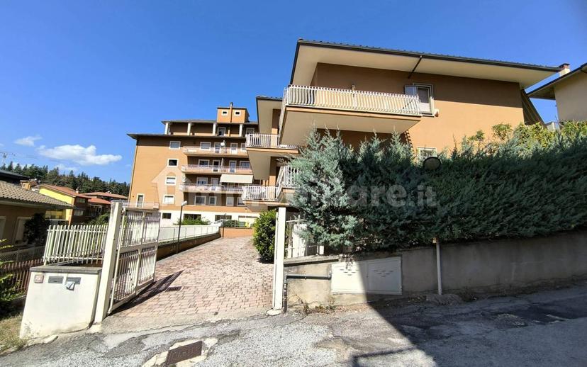 Appartamento via Chieti 2, Torretta - Torrione, L'Aquila — foto 2 di 48