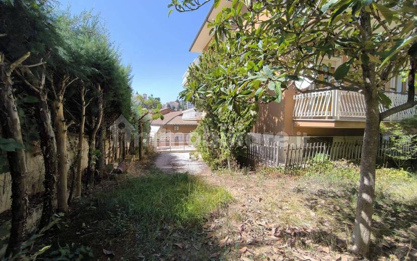 Appartamento via Chieti 2, Torretta - Torrione, L'Aquila — foto 9 di 48