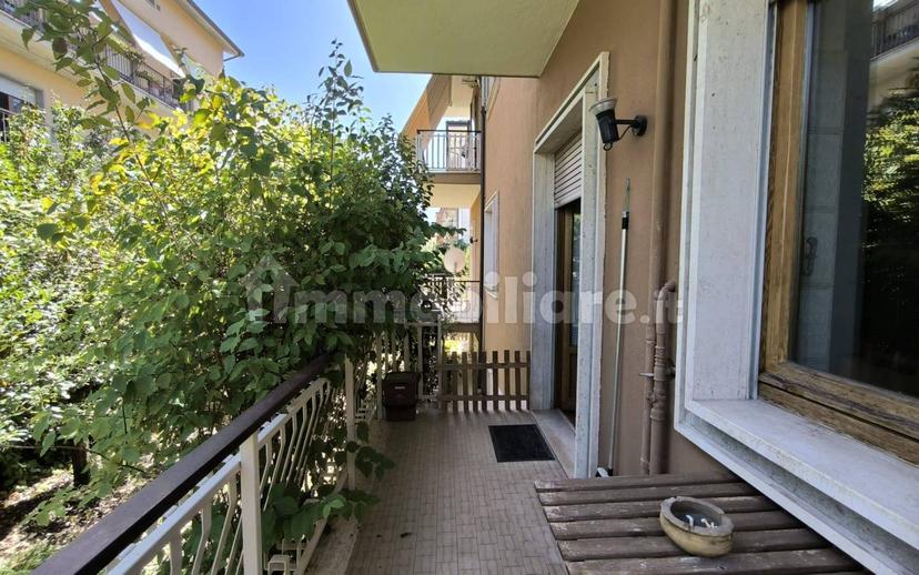 Appartamento via Chieti 2, Torretta - Torrione, L'Aquila — foto 21 di 48