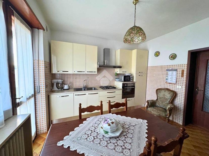 Villa bifamiliare via duca d' aosta 1, Centro, Tronzano Vercellese — foto 8 di 40