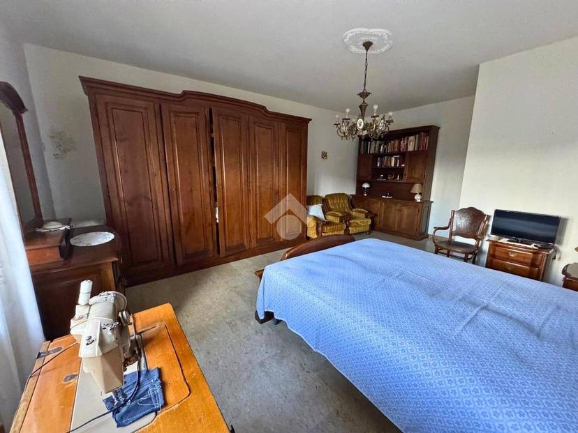 Villa bifamiliare via duca d' aosta 1, Centro, Tronzano Vercellese — foto 2 di 40