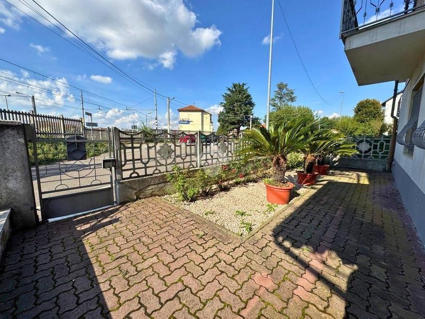 Villa bifamiliare via duca d' aosta 1, Centro, Tronzano Vercellese — foto 27 di 40