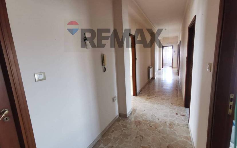 Appartamento via Luigi Einaudi 18, Sant'Agata li Battiati — foto 10 di 23
