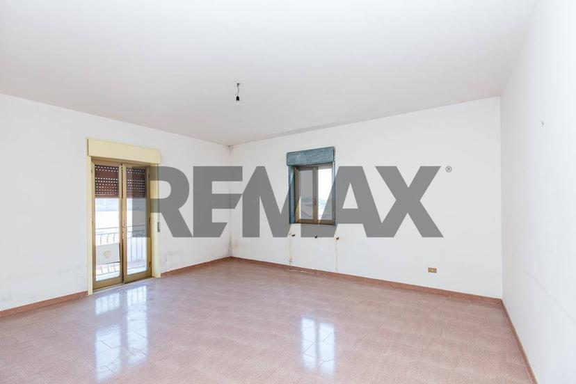 Appartamento via Pio La Torre 7, Centro, Randazzo — foto 2 di 40
