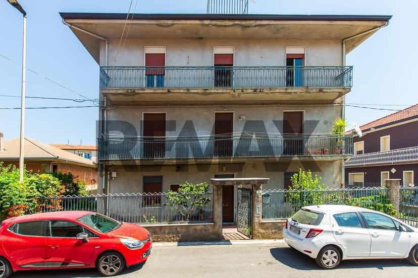 Appartamento via Pio La Torre 7, Centro, Randazzo — foto 31 di 40