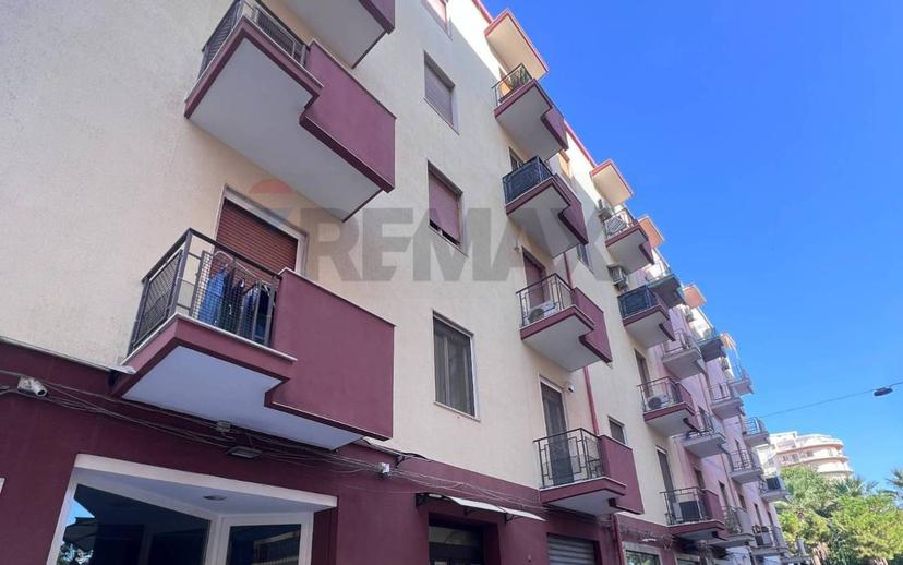 Appartamento buono stato, quarto piano, Gelone - Cadorna, Siracusa — foto 10 di 20