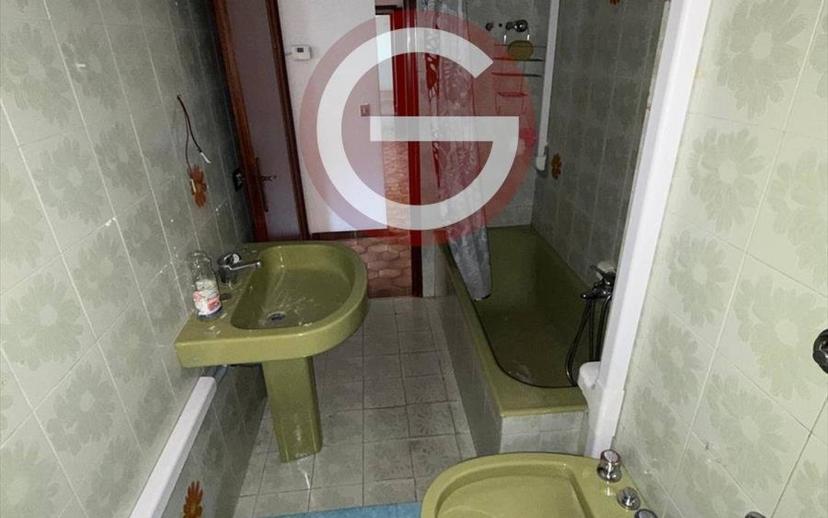 Trilocale buono stato, primo piano, Polistena — foto 7 di 11