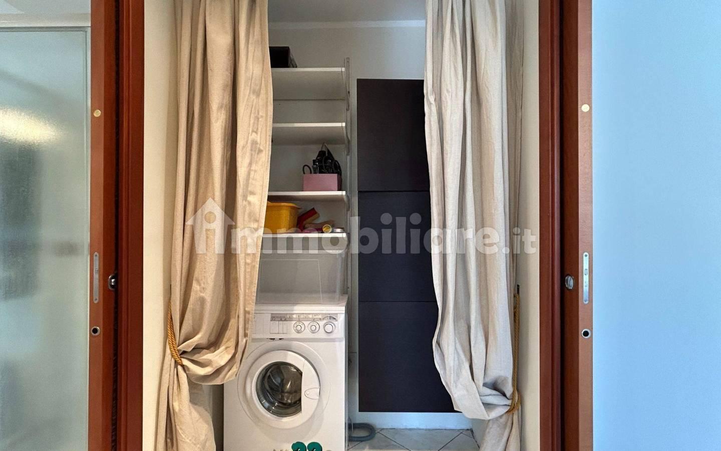 Bilocale via Orti 61, Centro, Albenga