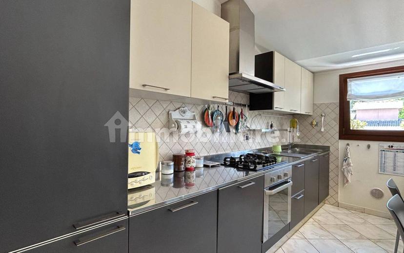 Bilocale via Orti 61, Centro, Albenga — foto 12 di 16