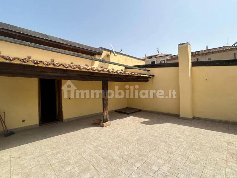 Appartamento via Pescheria 12, Centro, Crotone — foto 5 di 29
