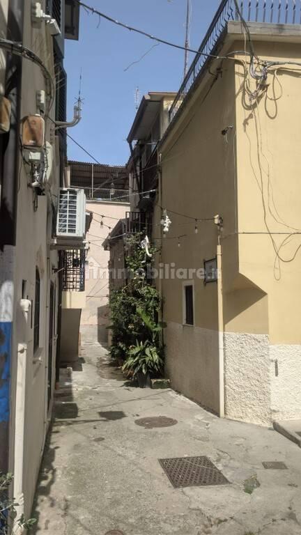 Appartamento via Pescheria 12, Centro, Crotone — foto 15 di 29