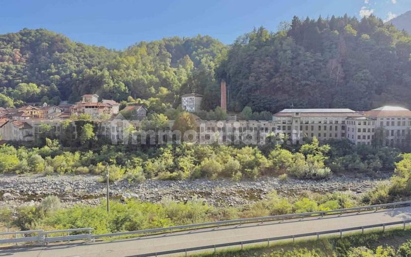 Terratetto unifamiliare 136 m², buono stato, Coggiola — foto 43 di 46