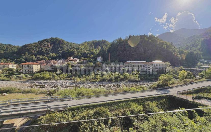 Terratetto unifamiliare 136 m², buono stato, Coggiola — foto 2 di 46