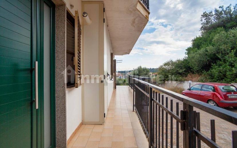 Trilocale buono stato, piano rialzato, Borgata Marina, Roseto Capo Spulico — foto 2 di 11