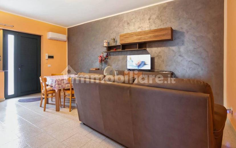Trilocale buono stato, piano rialzato, Borgata Marina, Roseto Capo Spulico — foto 10 di 11