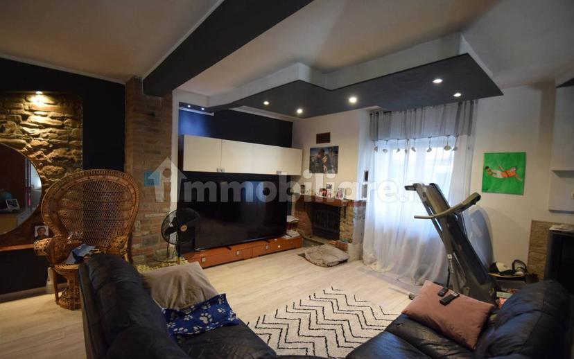 Terratetto unifamiliare 233 m², ottimo stato, Borgo Di Sotto, Vigolzone