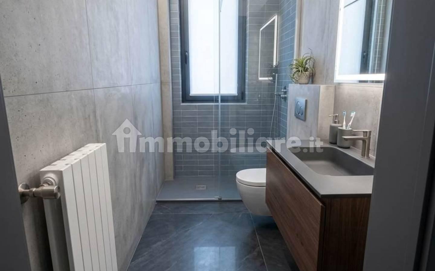 Appartamento viale Coppini  33, Centro, Moglia
