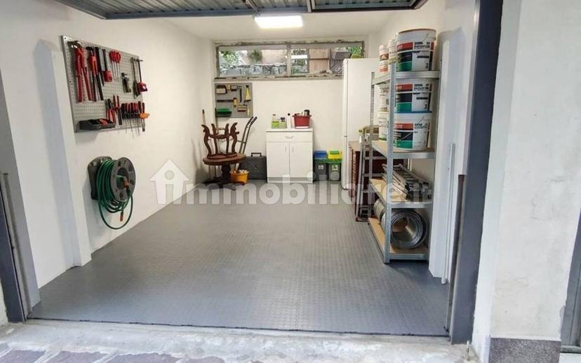 Appartamento viale Coppini  33, Centro, Moglia — foto 4 di 5