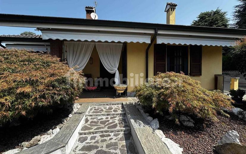 Villa unifamiliare via Angelo Benincori, Centro, Sant'Angelo Lodigiano — foto 6 di 33